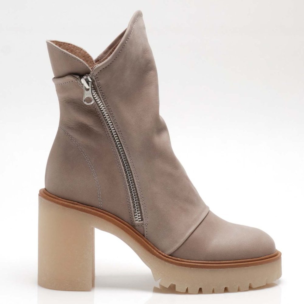 đLAST CHANCEđ NWT Free People Jack Zip Boot / Nickel - Picture 4 of 8